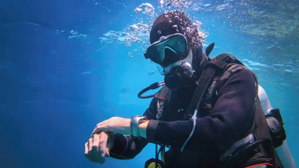 Создан экзоскелет для дайверов, который сокращает расход воздуха на 23%