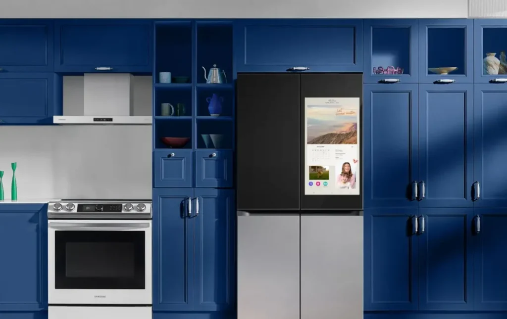 Samsung позволила отключить рекламу на экранах умных холодильников