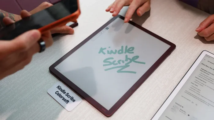 Kindle Scribe Colorsoft: тест-драйв цветной электронной книги с ручкой от Amazon