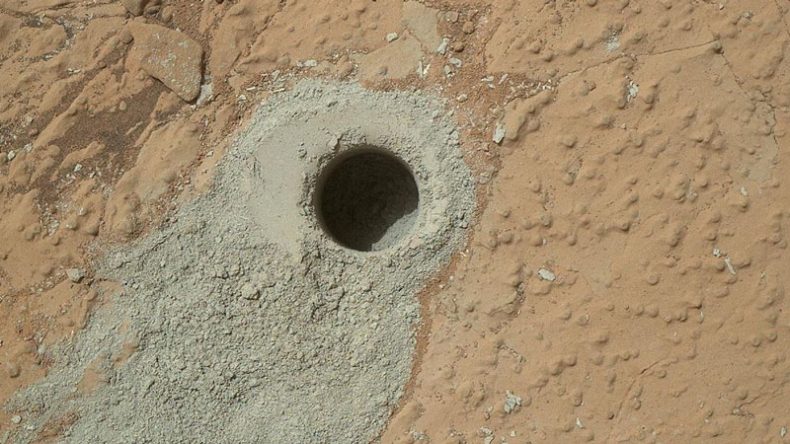 NASA: найденные на Марсе органические молекулы могли оставить живые организмы