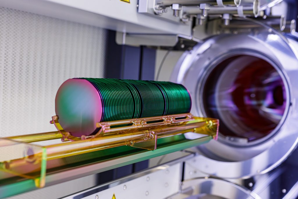 Бауманка бесплатно изготовит фотонные чипы для российских ученых