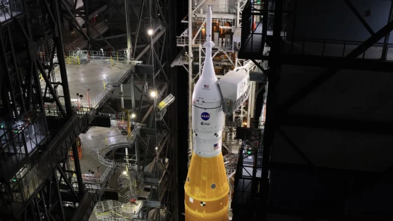 NASA подтвердила запуск Artemis 2 1 апреля: ремонт SLS завершен, астронавты готовы к Луне