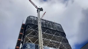 В Сиднее достраивают самое высокое деревянное здание в мире — 183 метра стали, бетона и клееного бруса