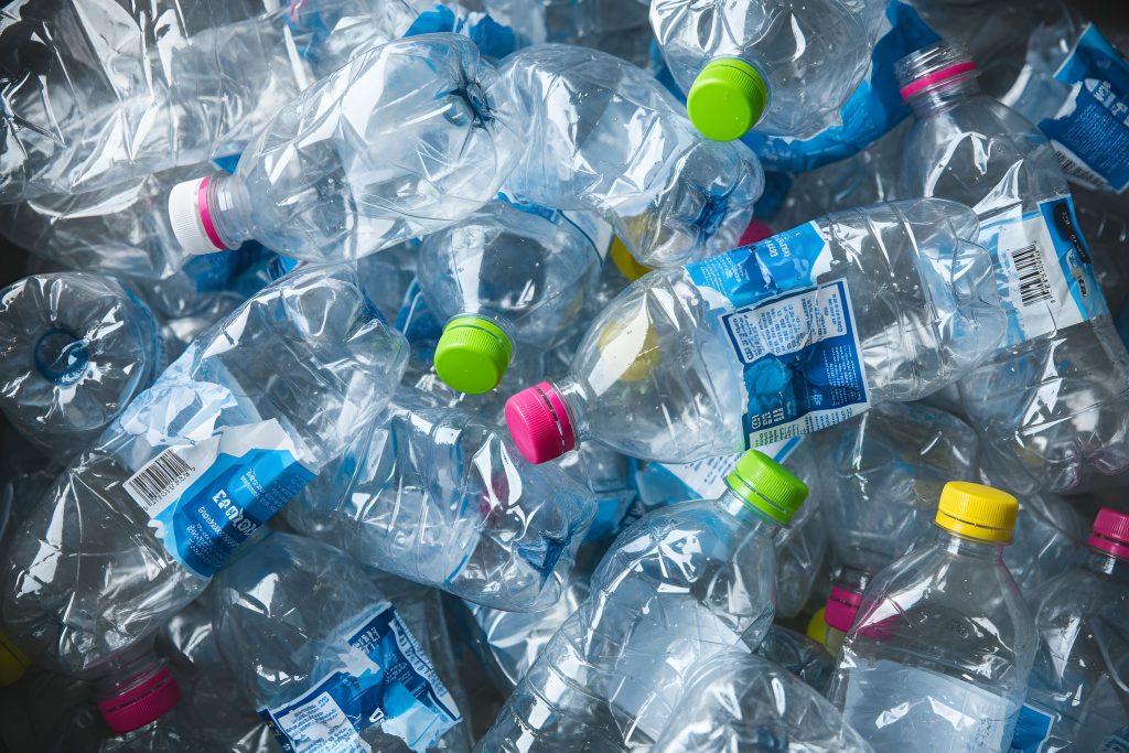 Пластиковые отходы научились эффективно перерабатывать в автомобильное топливо