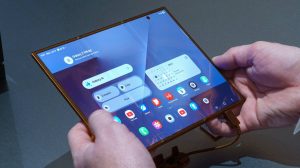 Samsung Galaxy Z TriFold получил 9600 мАч после замены батарей на кремний-углеродные от Honor