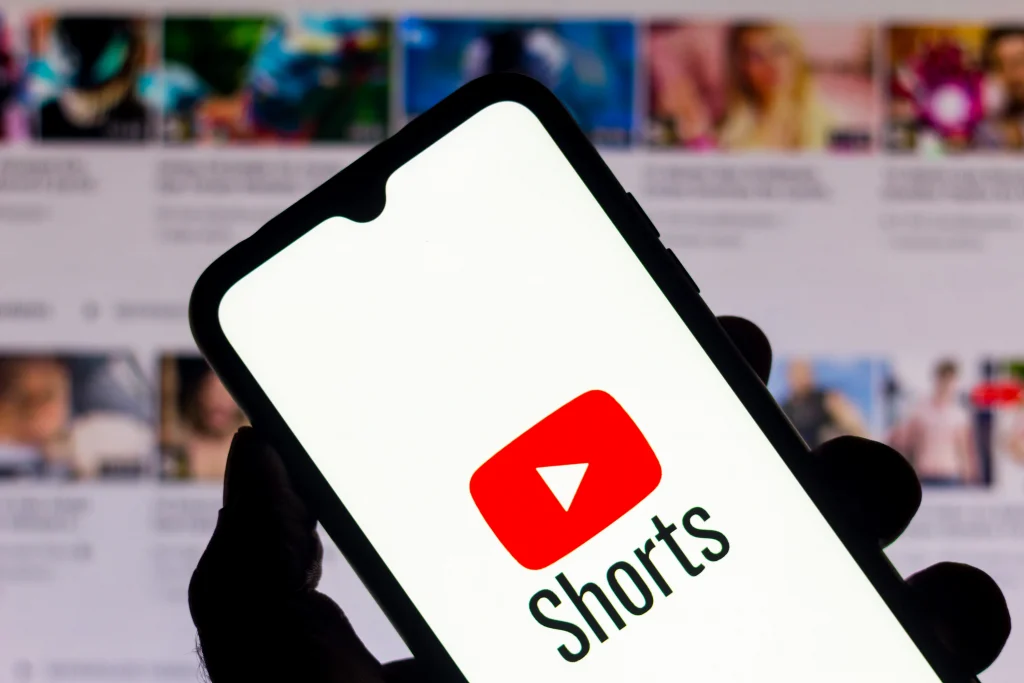 YouTube Shorts добавит ИИ-генерацию видео: создавайте ролики по одному кадру и добавляйте объекты в чужие