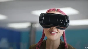 samsung gear vr by oculus smiling girl user screen rt smdb20