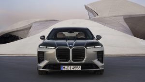 BMW показала новую 7 Series Neue Klasse: флагман стал «компьютером на колесах»