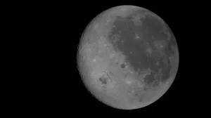 Artemis II установила рекорд расстояния: астронавты улетели дальше всех в истории