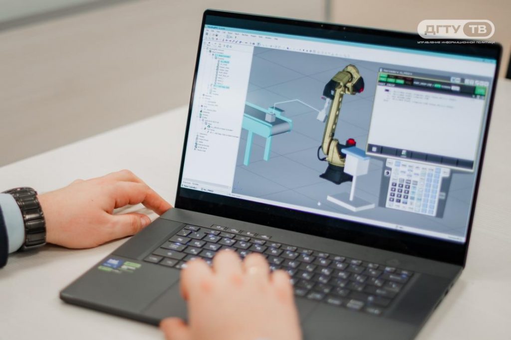 Жест вместо пульта: новая российская технология для управления роботами