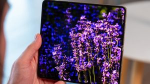 iPhone Fold получит 3D-печатный шарнир: складка на экране может исчезнуть