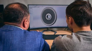 Железные дороги будущего: в России начали печатать колеса на 3D-принтере