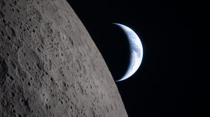 NASA показало видео Луны с Orion: поверхность спутника в новом качестве