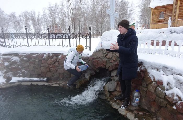 Выживающие без света и кислорода бактерии найдены в подземных водах Сибири 1 Выживающие без света и кислорода бактерии найдены в подземных водах Сибири