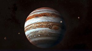 Зонд Juno получил новое изображение спутника Юпитера Фивы с близкого расстояния