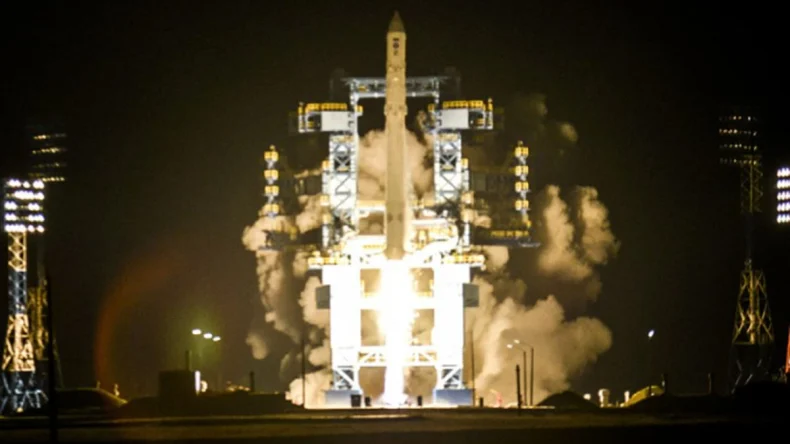 Российские спутники COSMOS выполнили опасно близкое сближение на орбите