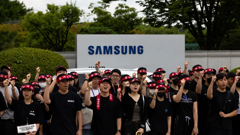 Samsung избежала масштабной забастовки на заводах по производству чипов