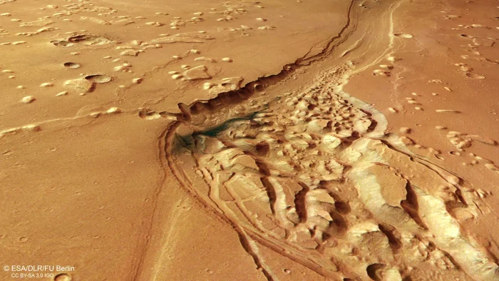 Mars Express показал следы гигантских наводнений, изменивших Марс миллиарды лет назад