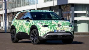 Доступный электрический внедорожник Volkswagen ID. Cross замечен без камуфляжа