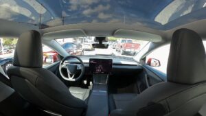 За кулисами «полного автопилота»: почему инженеры Tesla боятся своей системы?