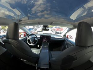 За кулисами «полного автопилота»: почему инженеры Tesla боятся своей системы?