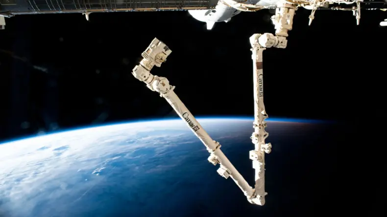 На МКС сломался Canadarm2: легендарный роботизированный манипулятор отправят на ремонт в открытом космосе