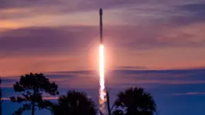 SpaceX установила новый рекорд: ракета Falcon 9 совершила 35-й полет на одной ступени
