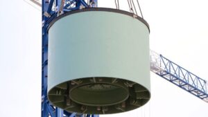 На Ленинградской АЭС установили 120-тонную «ловушку расплава» для нового реактора
