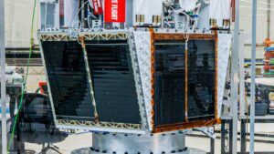 FCC разрешила запуск первого спутника-зеркала Reflect Orbital: он будет отражать солнечный свет на Землю