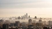 Российские ученые объяснили физику «белого» и «черного» смога в Китае
