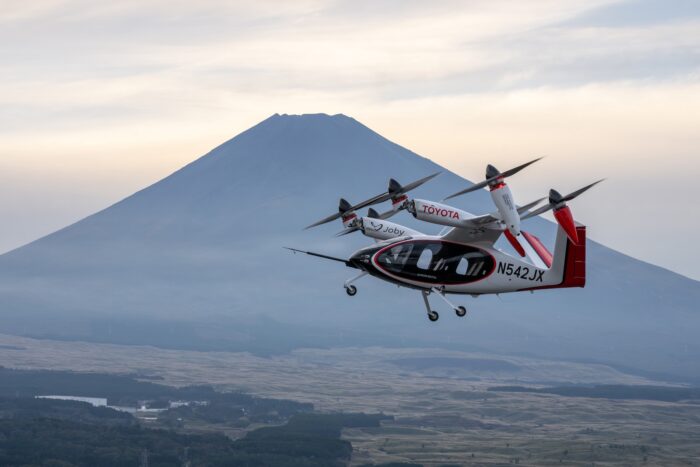 Toyota и Joby Aviation создали альянс для массового производства аэротакси 1 Toyota и Joby Aviation создали альянс для массового производства аэротакси